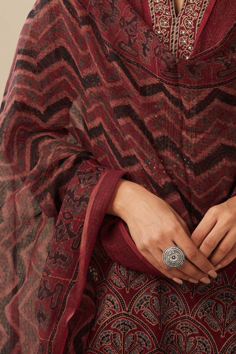 Sehra Samira Ajrak Kota Dupatta