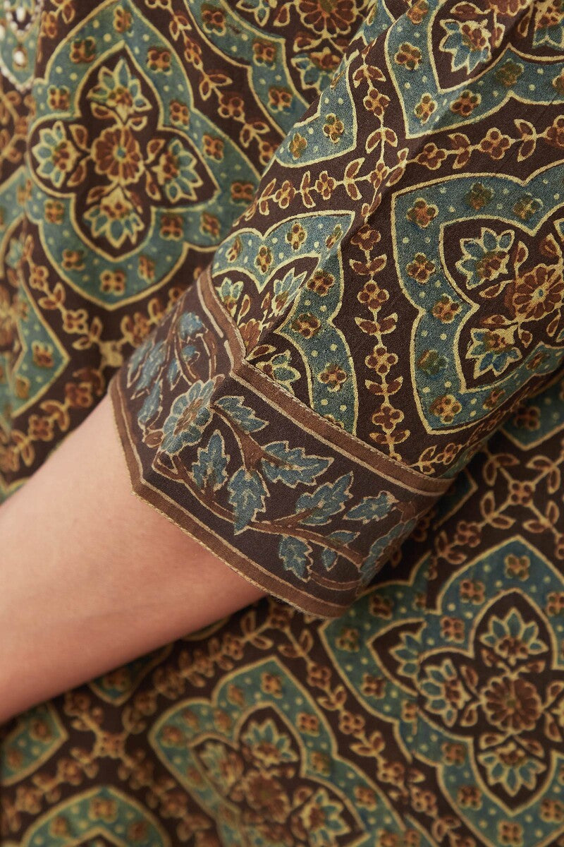 Sehra Samina Ajrak Kurta