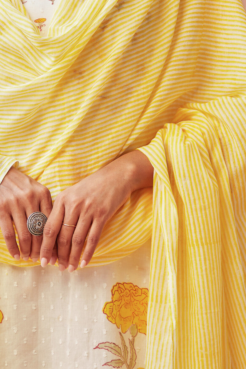 Gauhar Samaira Sanganeri Dupatta