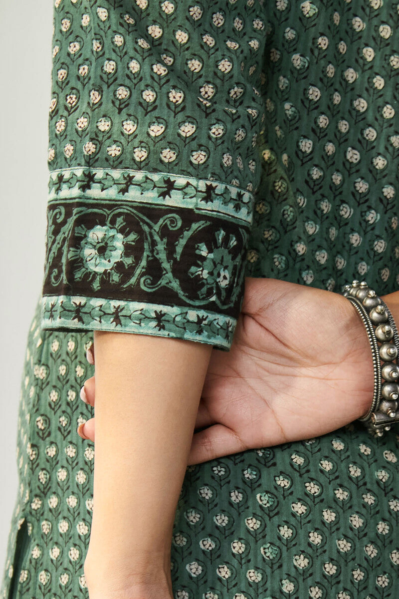 Sehra Farah Bagru Kurta