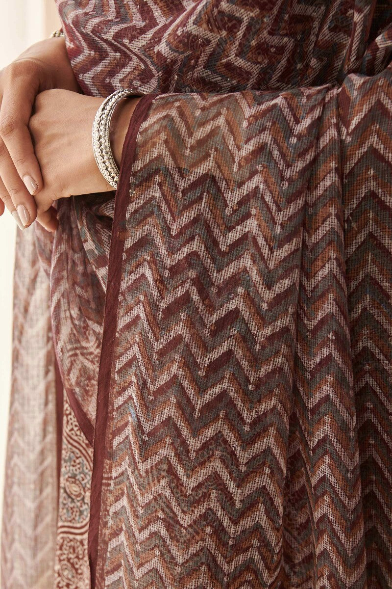 Zubeida Sareen Ajrak Kota Dupatta