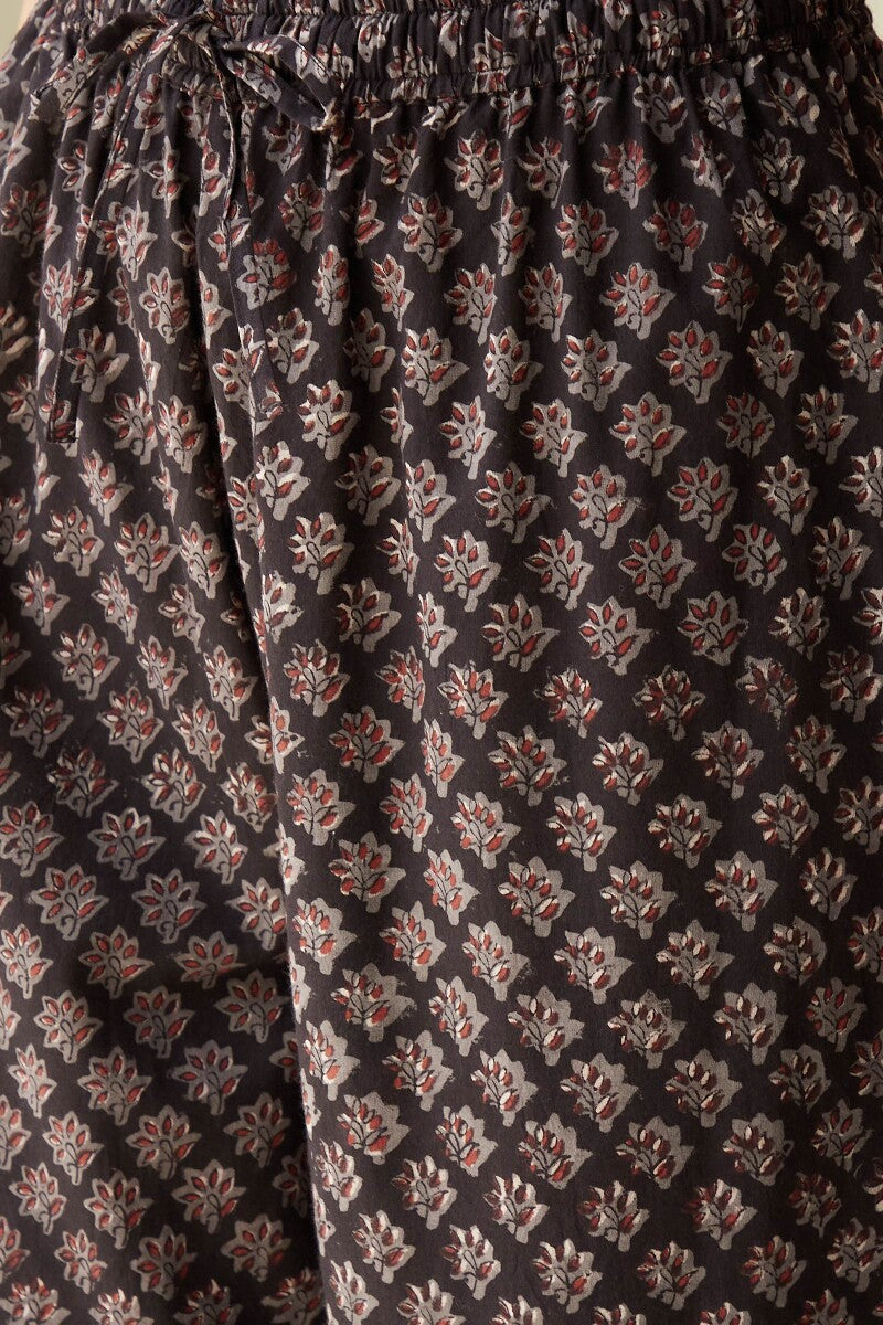 Sehra Nafeesa Bagru Izhaar Pants