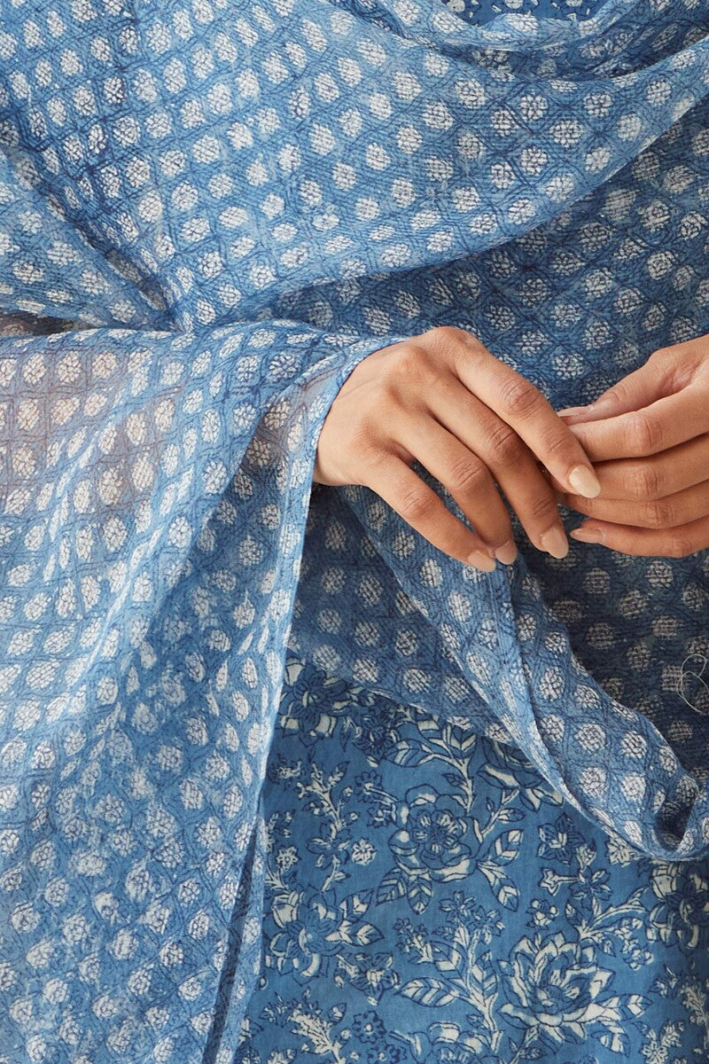 Sehra Noor Indigo Dupatta