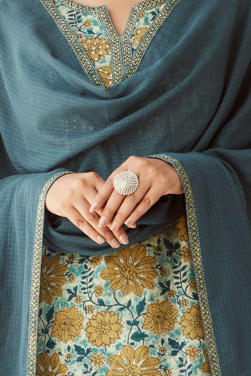 Gauhar Shirin Dupatta