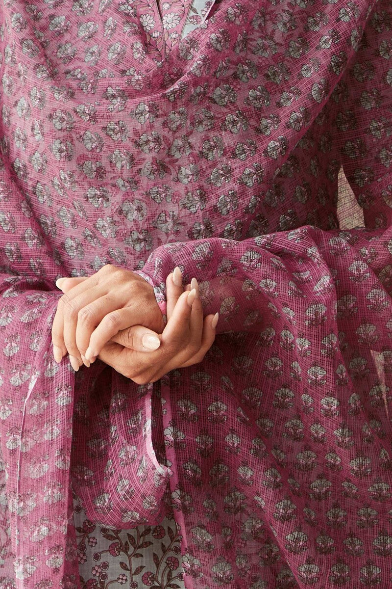 Gauhar Saba Sanganeri Dupatta