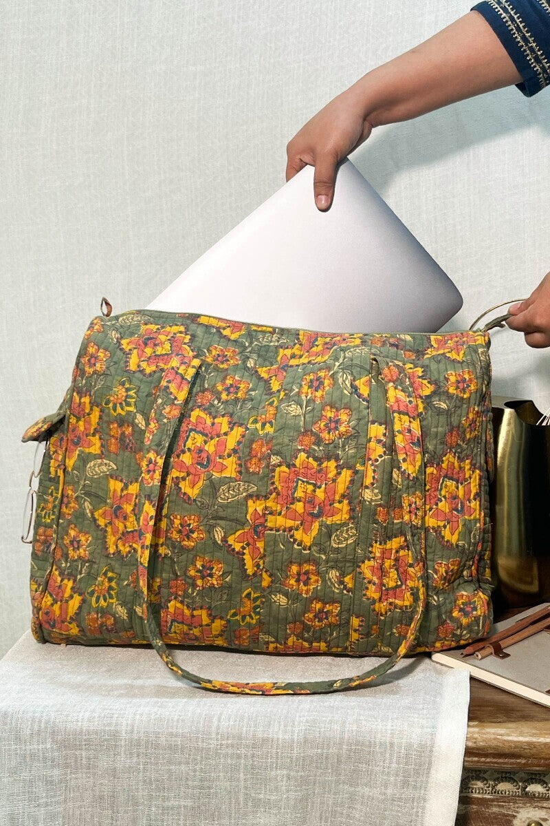 Roza Mehr Holdall Bag