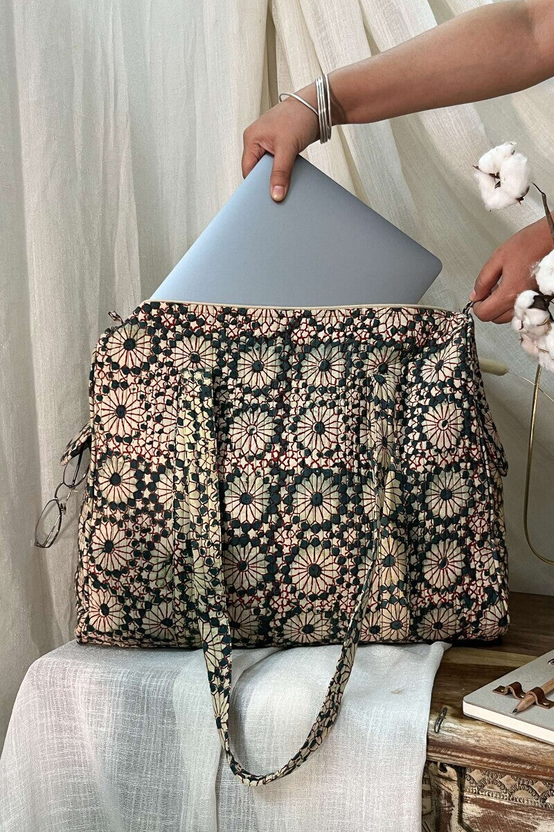 Roza Mehr Holdall Bag