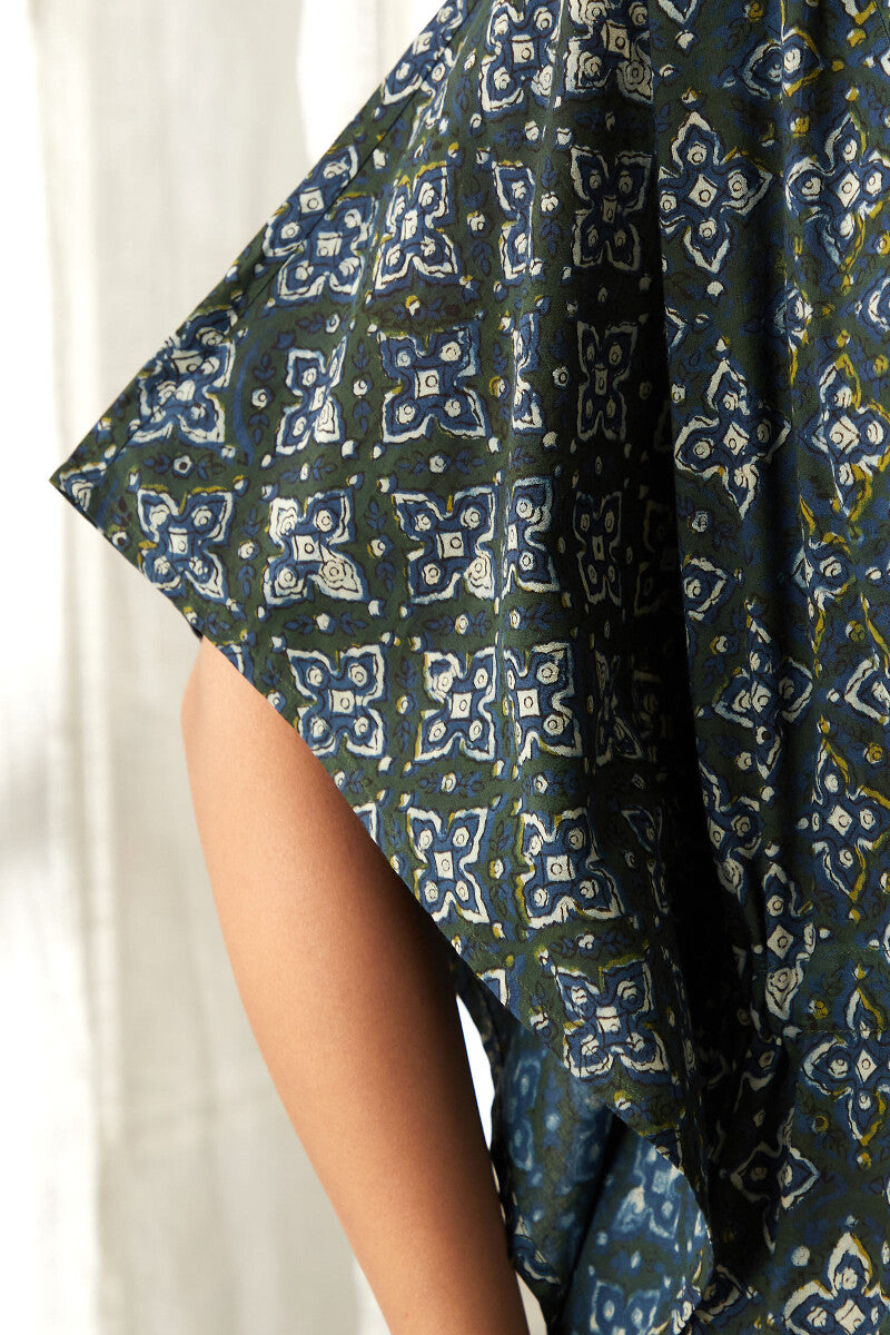 Sehra Asma Bagru Kaftan