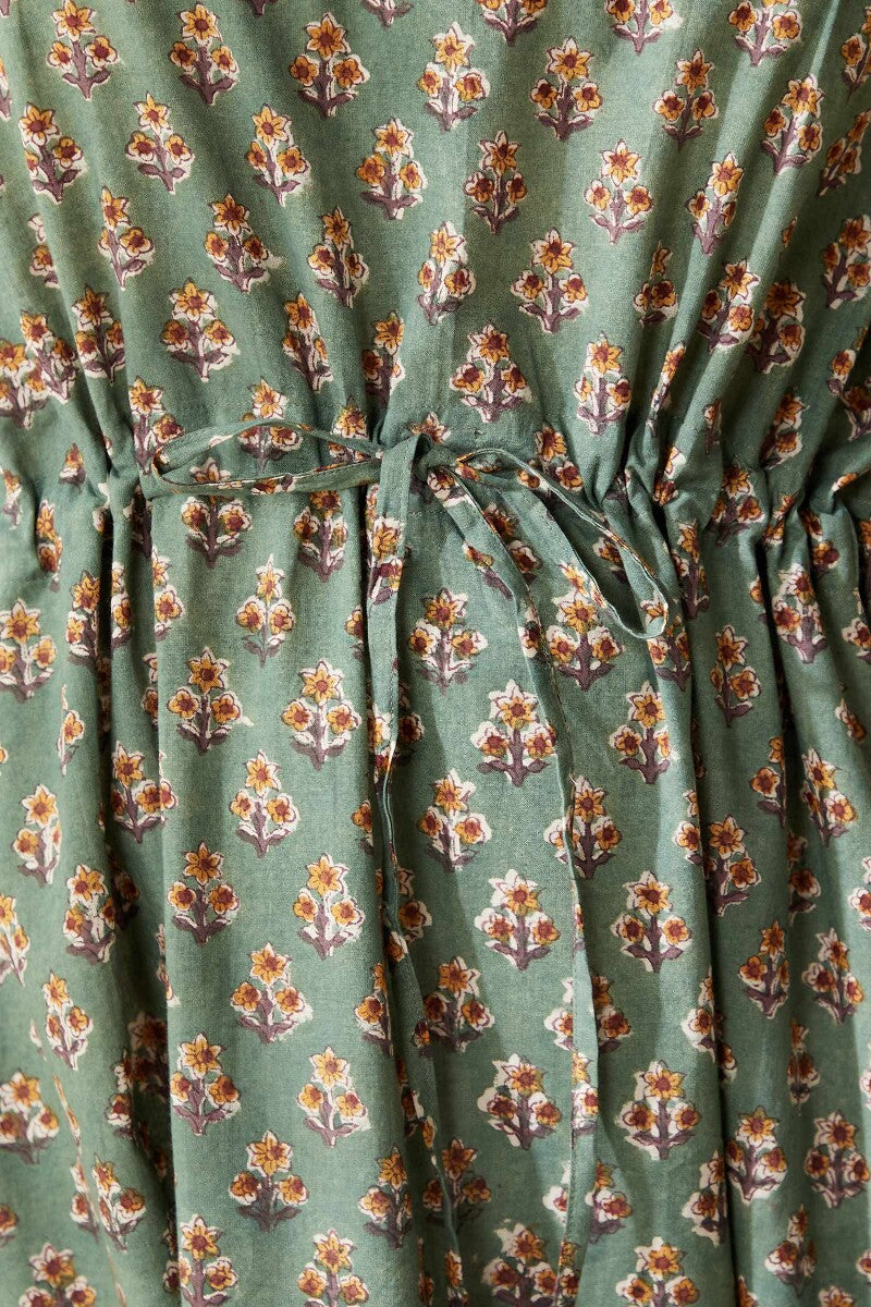 Gauhar Farhat Sanganeri Kaftan