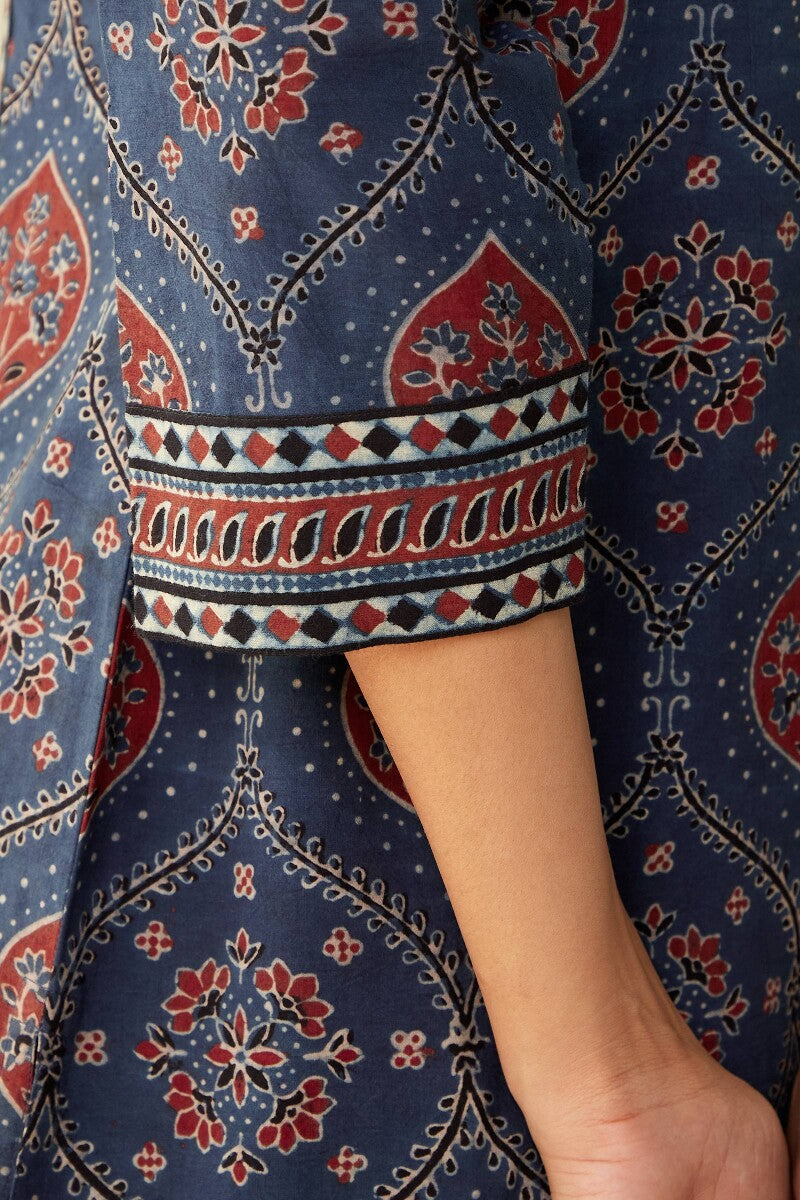 Sehra Zoya Ajrak Kurta