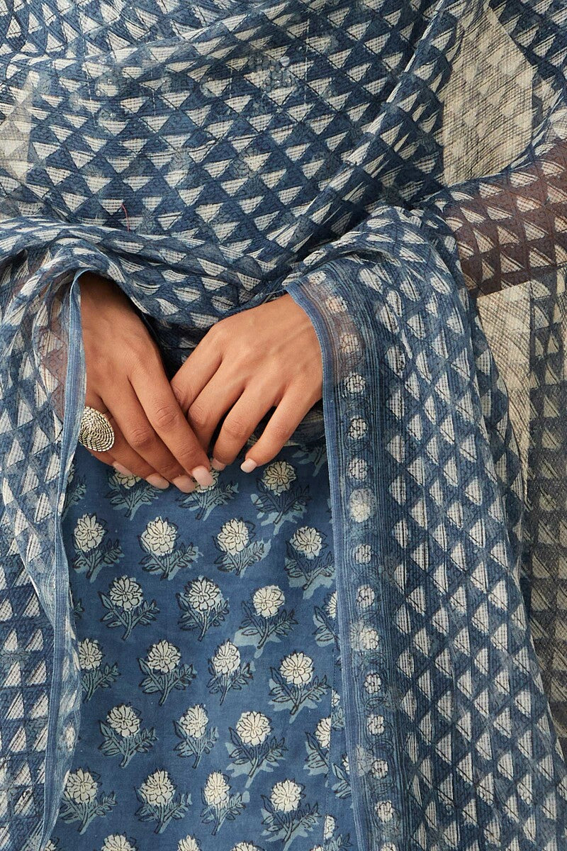 Sehra Zoya Indigo Dupatta