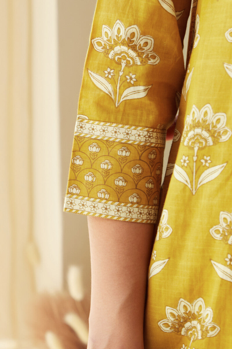 Rosheen Niyamat Loungewear Set