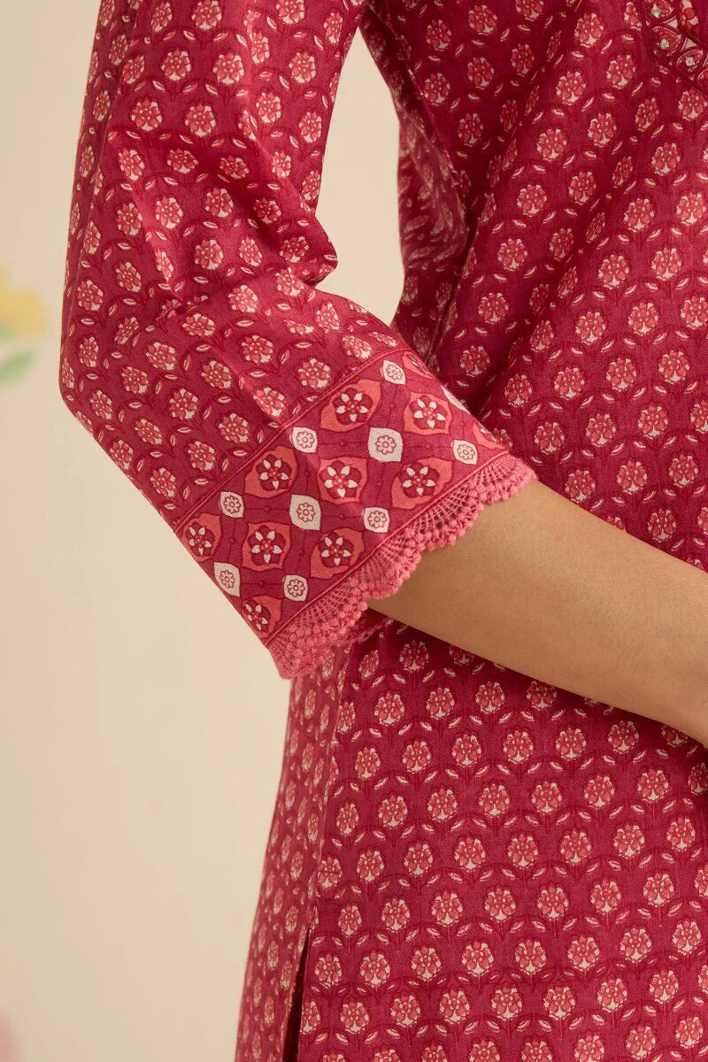 Surplus: Gulraiz Fahima Kurta