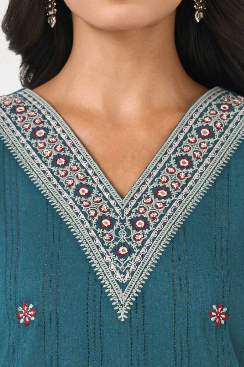 Surplus: Mehraab Ishrat Kurta