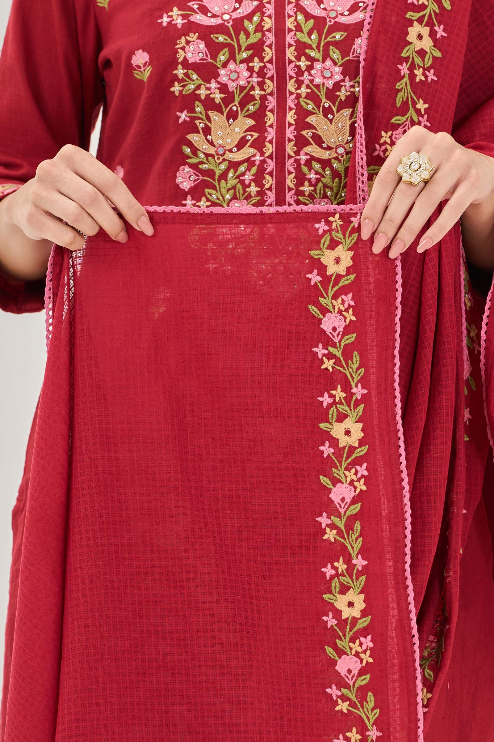 Mehraab Shaheena Dupatta