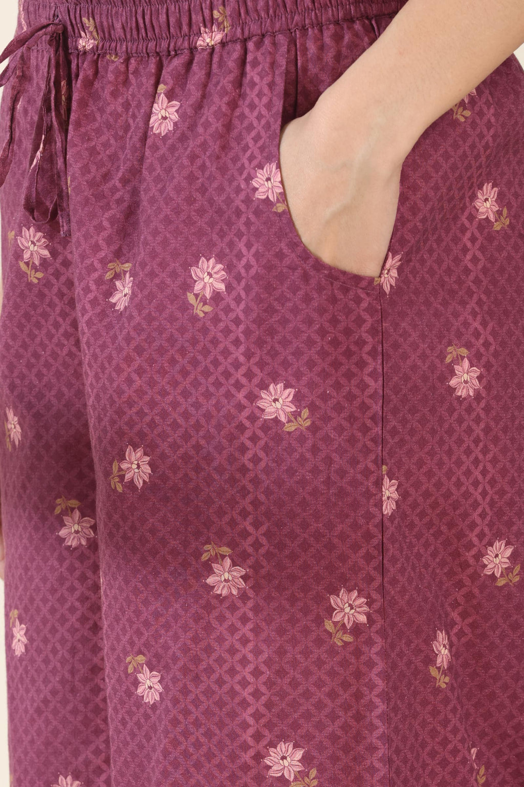 Roz Meher Falak Palazzo