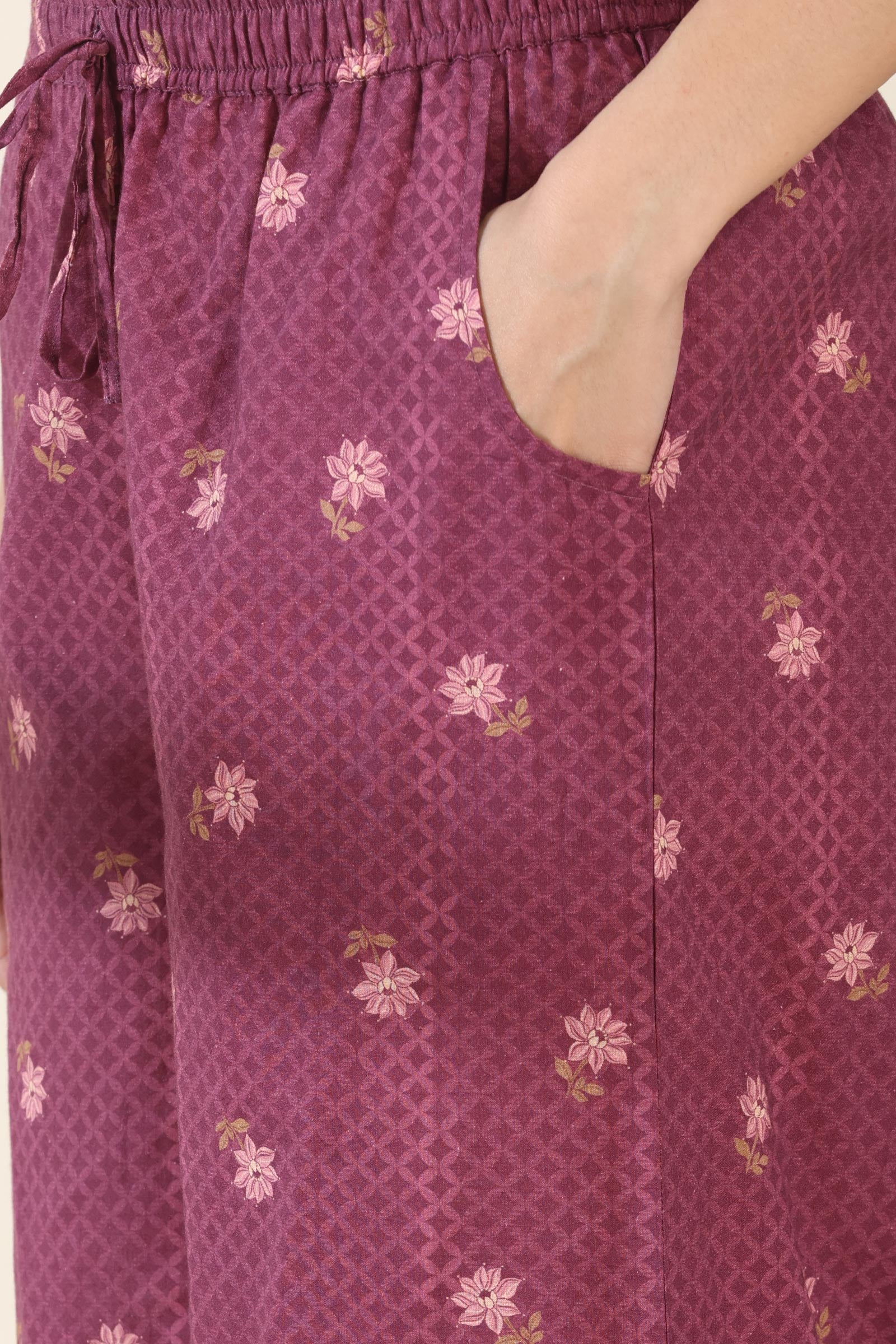 Roz Meher Falak Palazzo