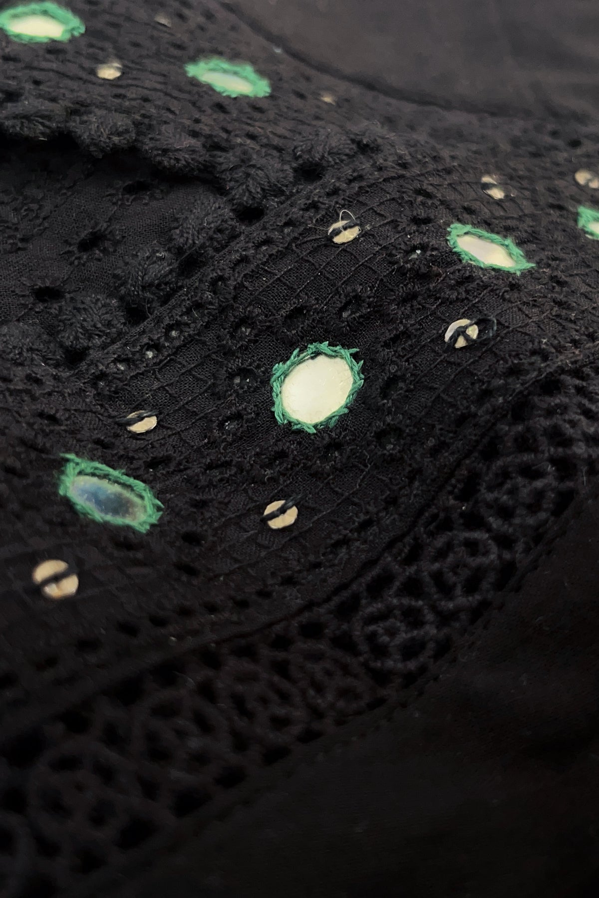 Mumtaz Gulbano Black Kurta
