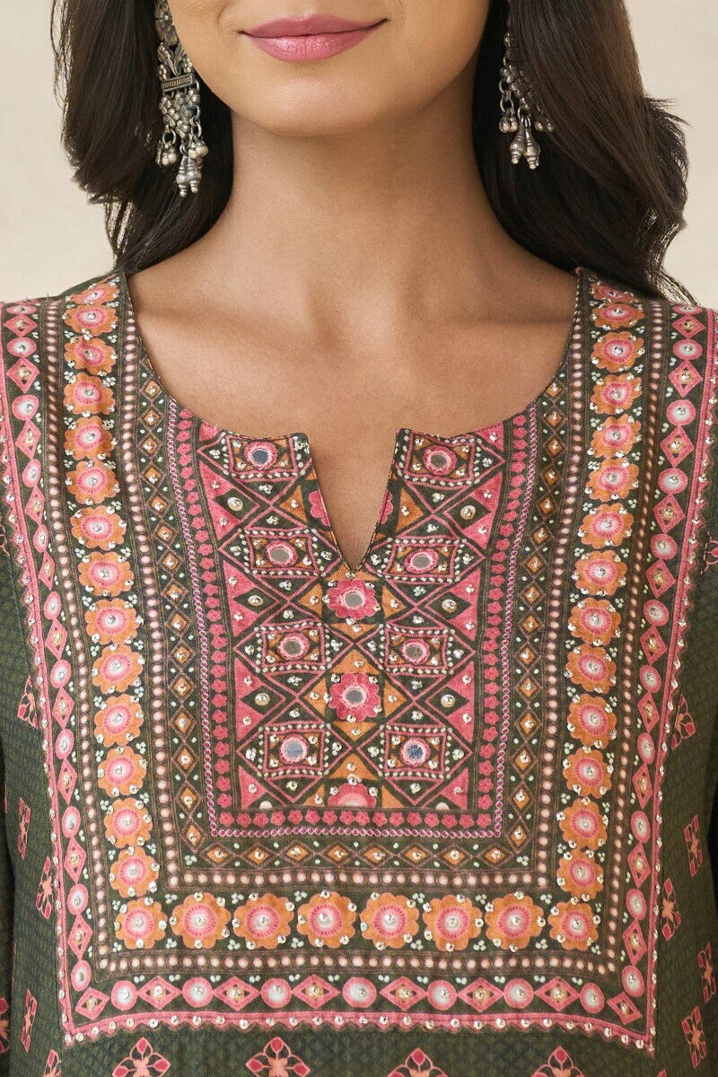 Mehrunissa Arya Kurta