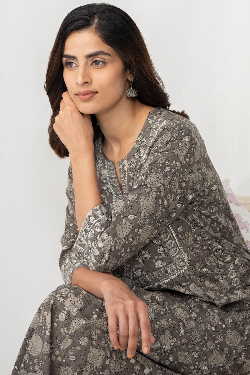 Nakshatra Ruhani Kurta
