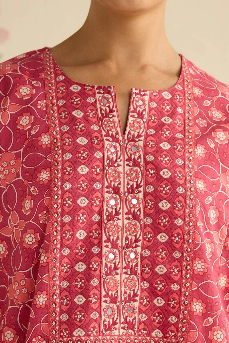 Surplus: Gulraiz Fizah Kaftan