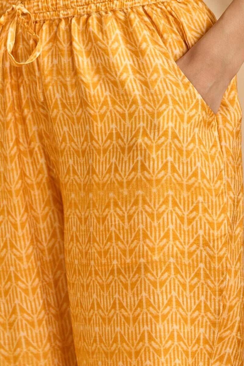 Mehrunissa Naureen Narrow Pants