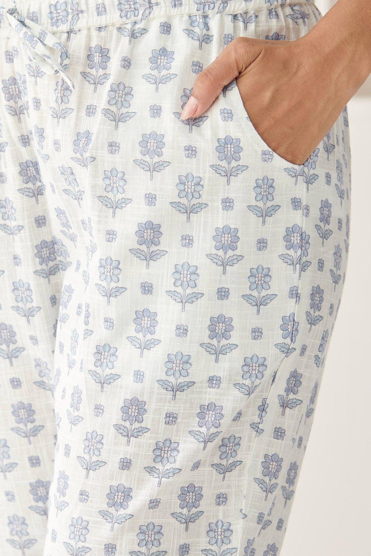 Neelofar Omaira Narrow Pants