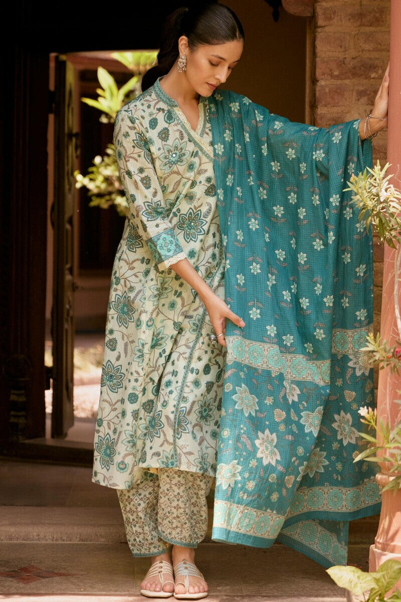 Meera Rumaisa Sanganeri Kurta