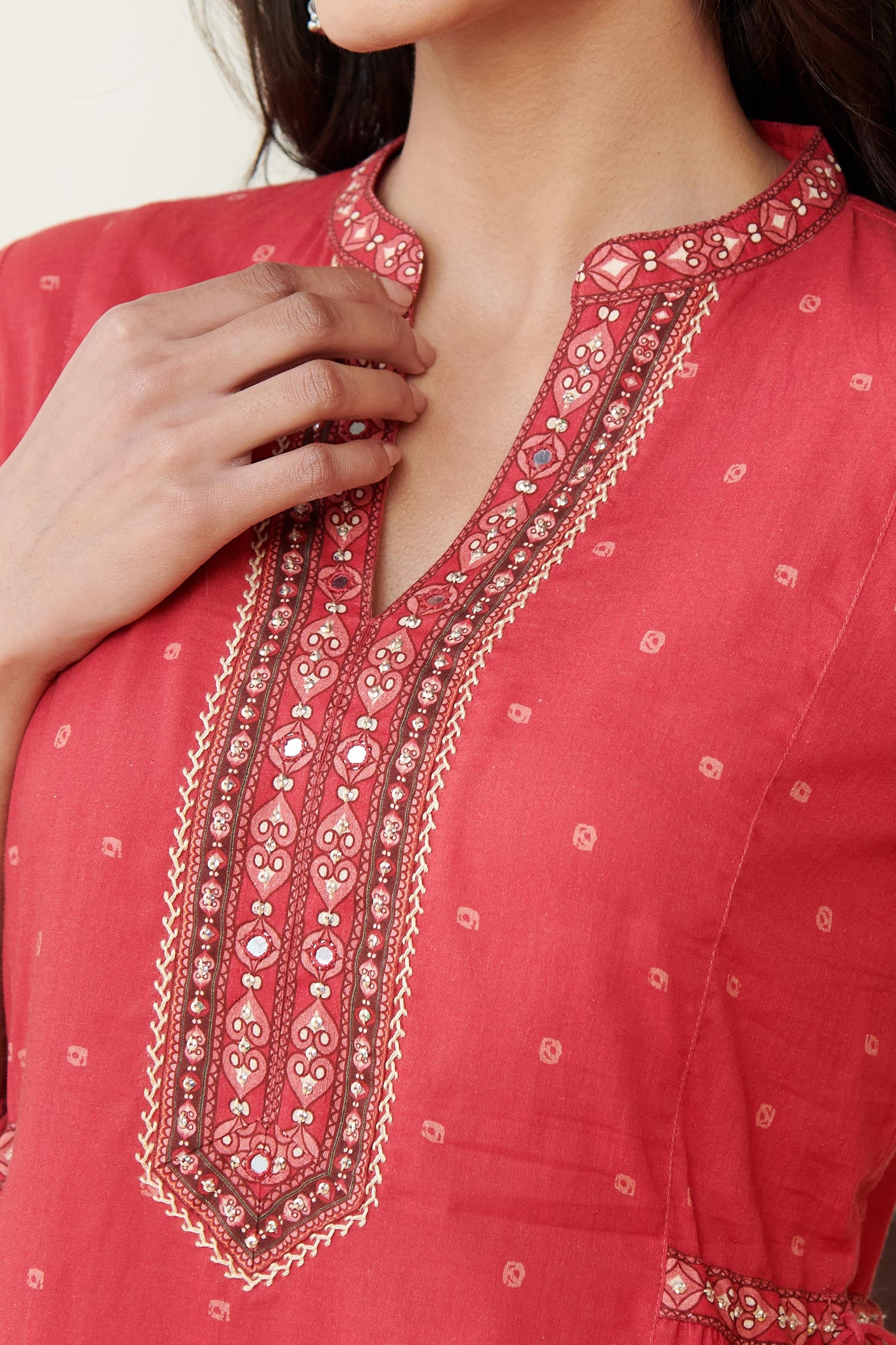 Surplus: Rangrez Nusrat Pink Kurta