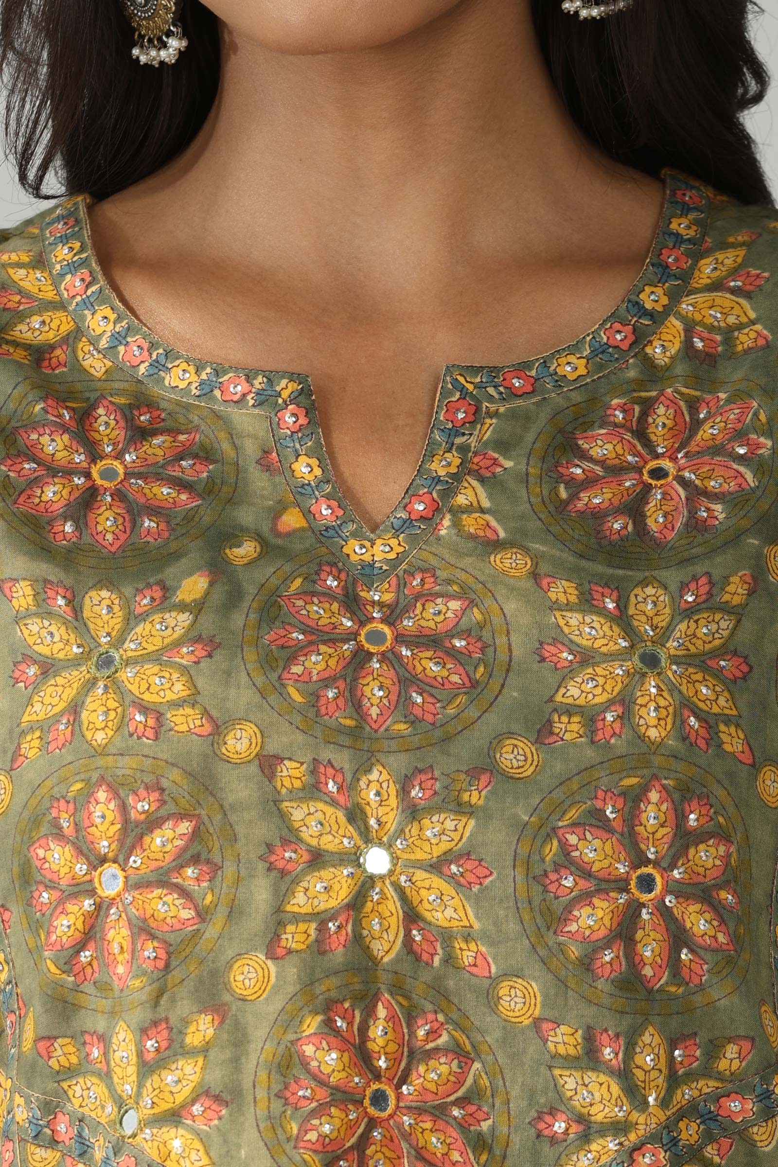 Nayanjal Shaheena Sanganeri Kurta