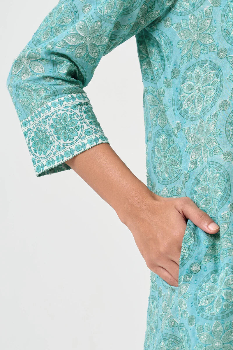 Surplus: Neelofar Fatima Sanganeri Kaftan