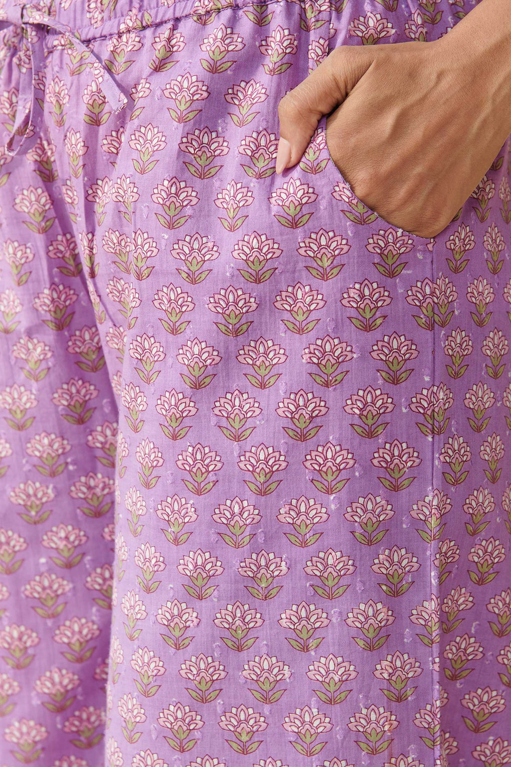 Gauhar Zoha Sanganeri Farsi