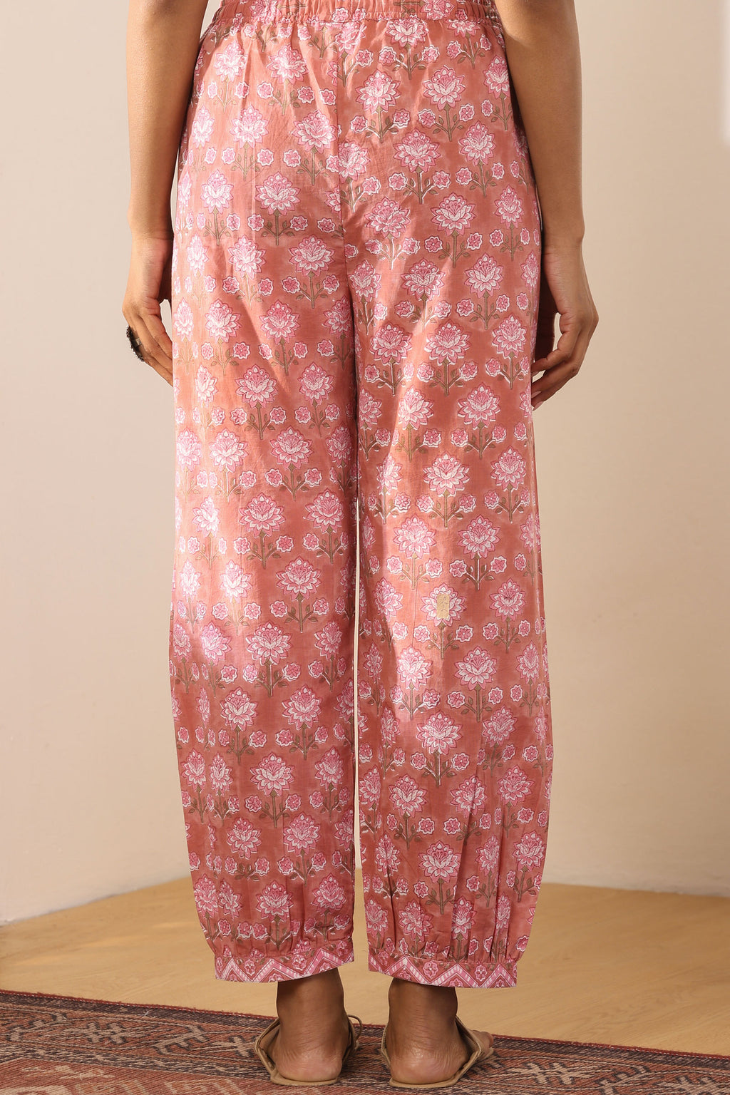 Roz Meher Ziya Izhaar Pants