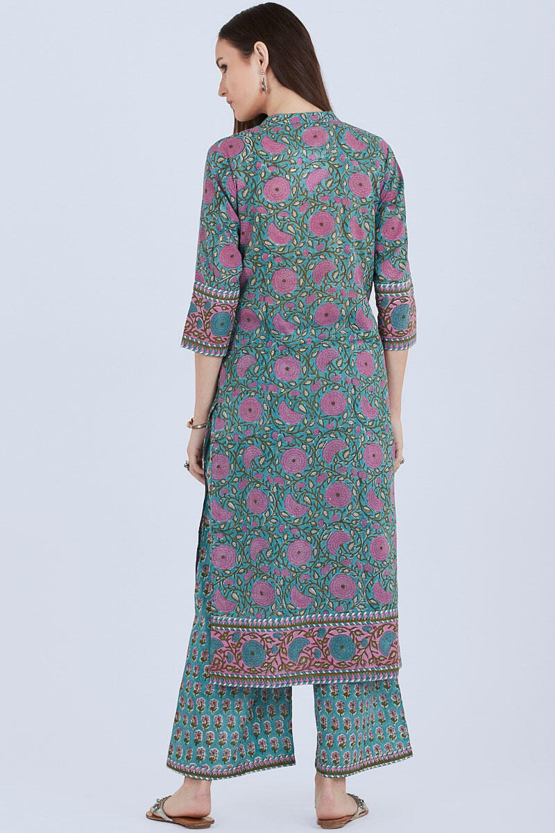 Nazm Zarin Kurta
