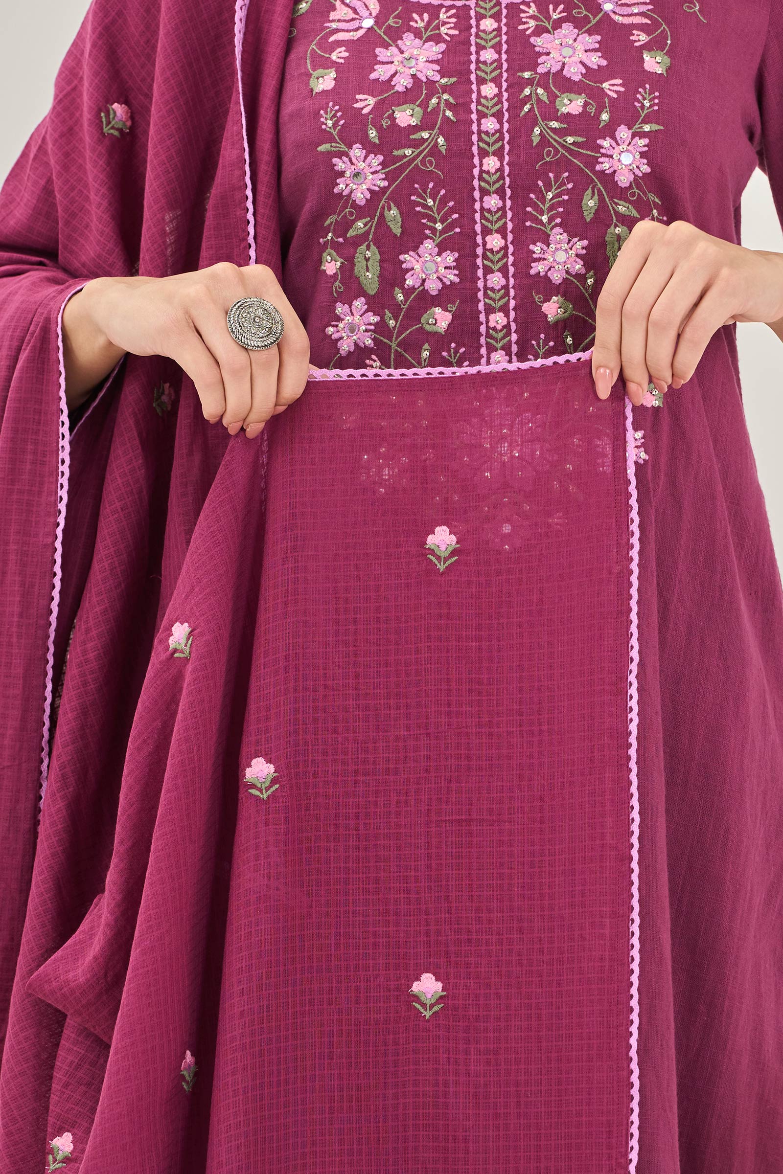 Mehraab Faiza Dupatta