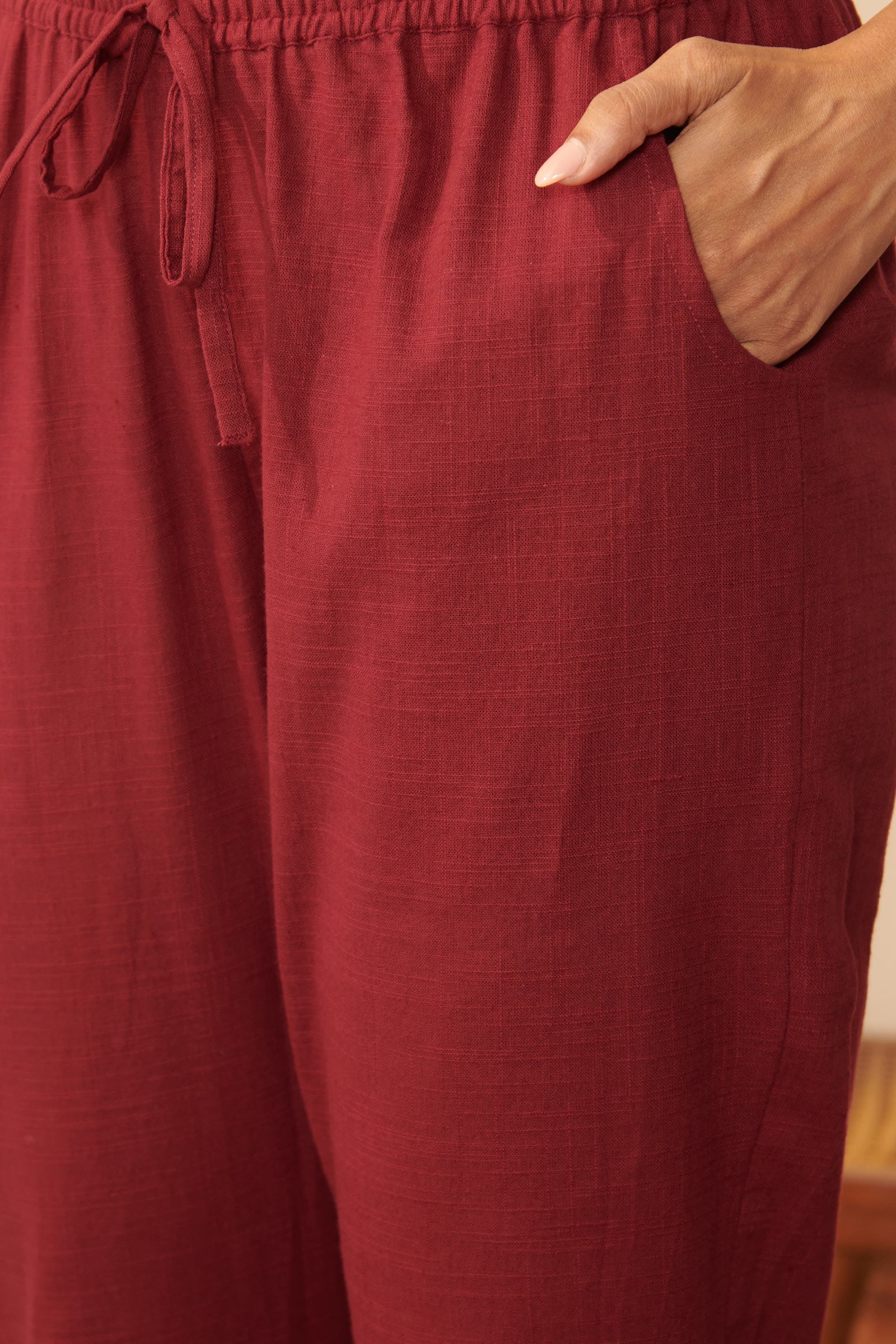 Mehraab Aahana Maroon Narrow Pants