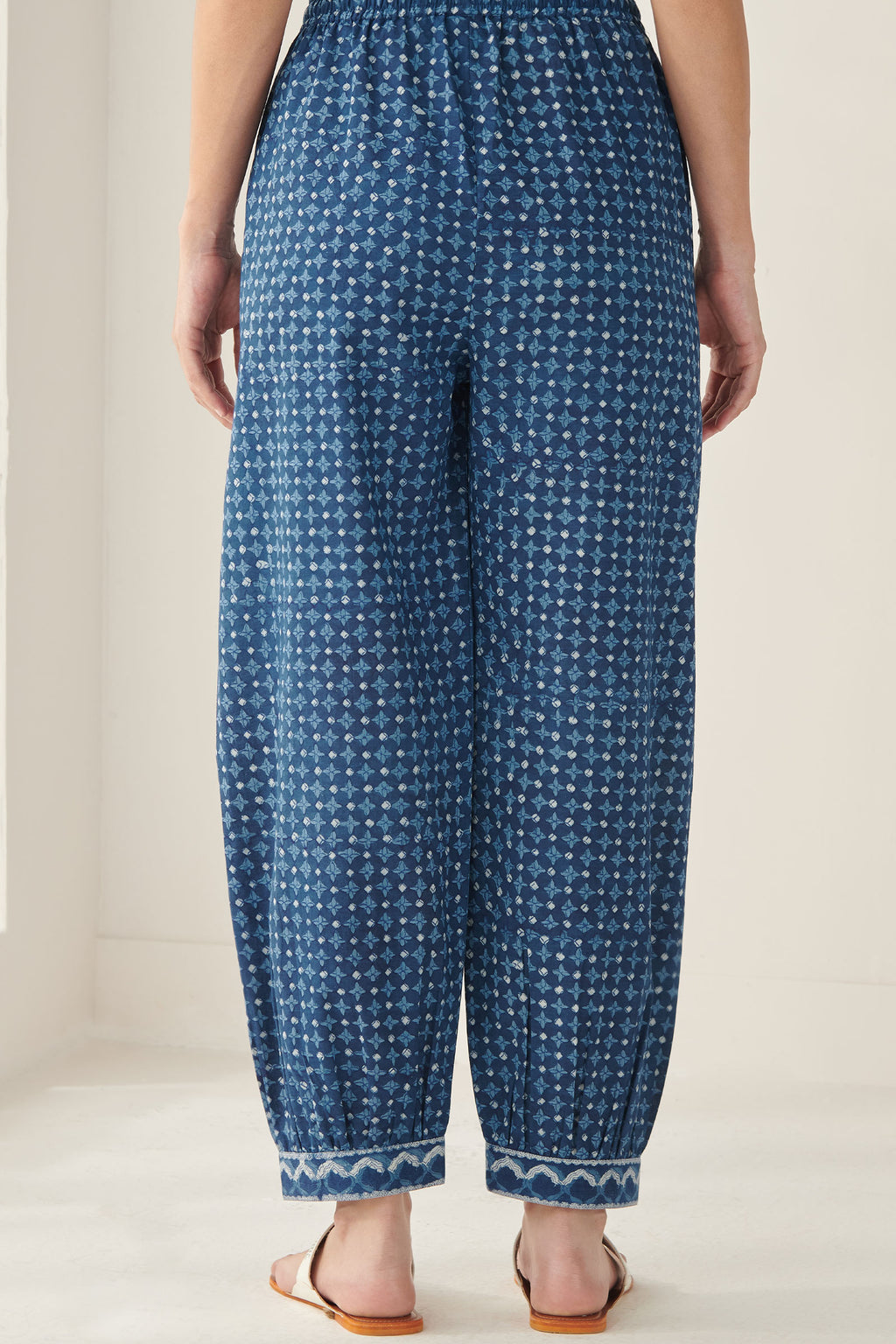 Surplus: Sehra Nusrat Indigo Izhaar Pants