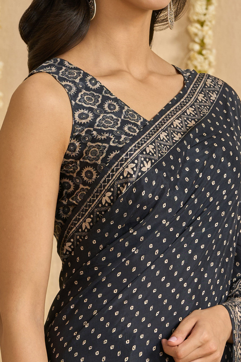 Surplus: Meherzaan Ruksana Saree