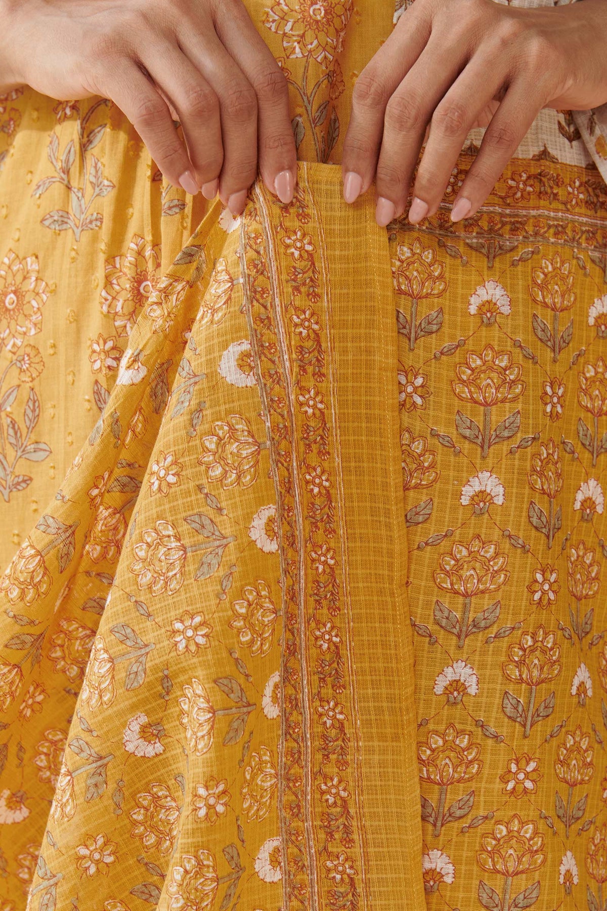 Gulbarg Rahila Sanganeri Dupatta