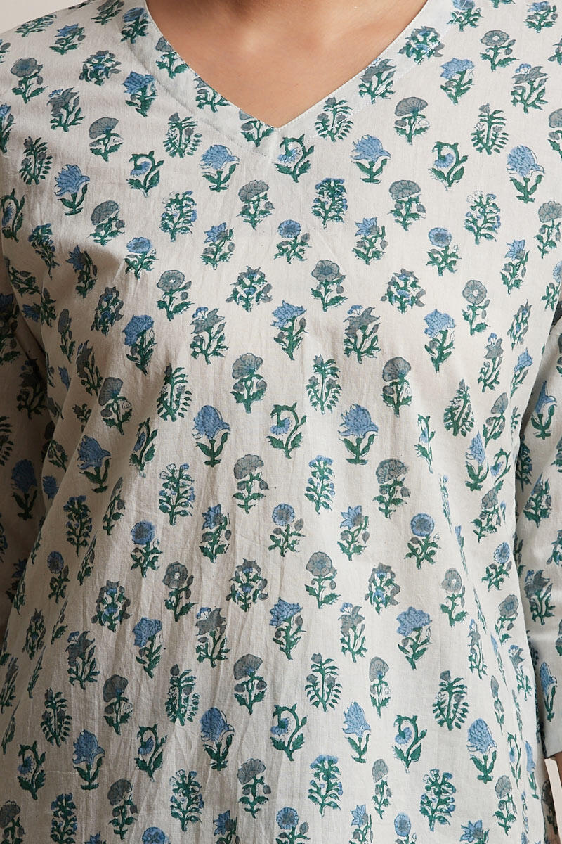 Darya Mahira Nightsuit