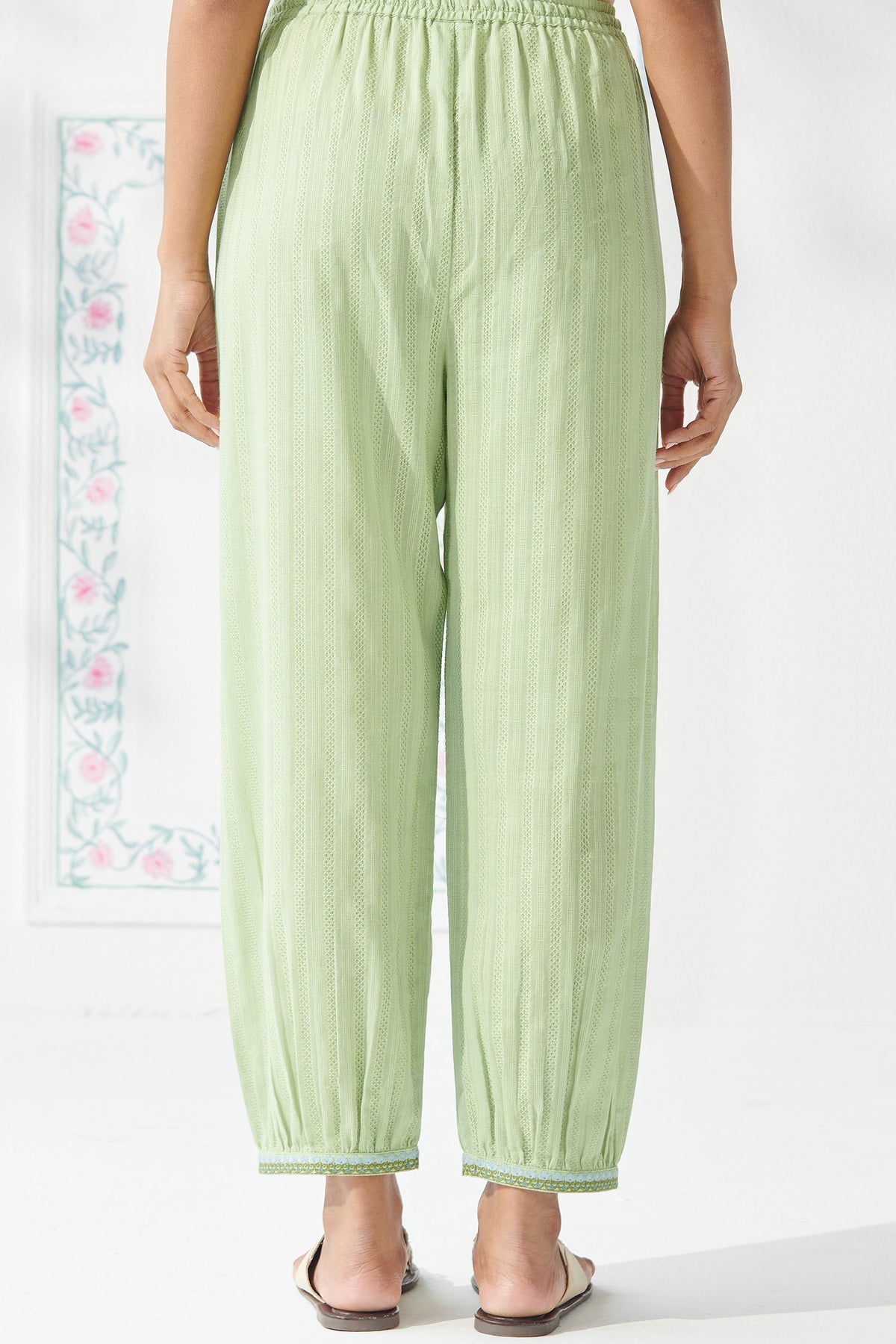 Mehraab Amira Green Izhaar Pants