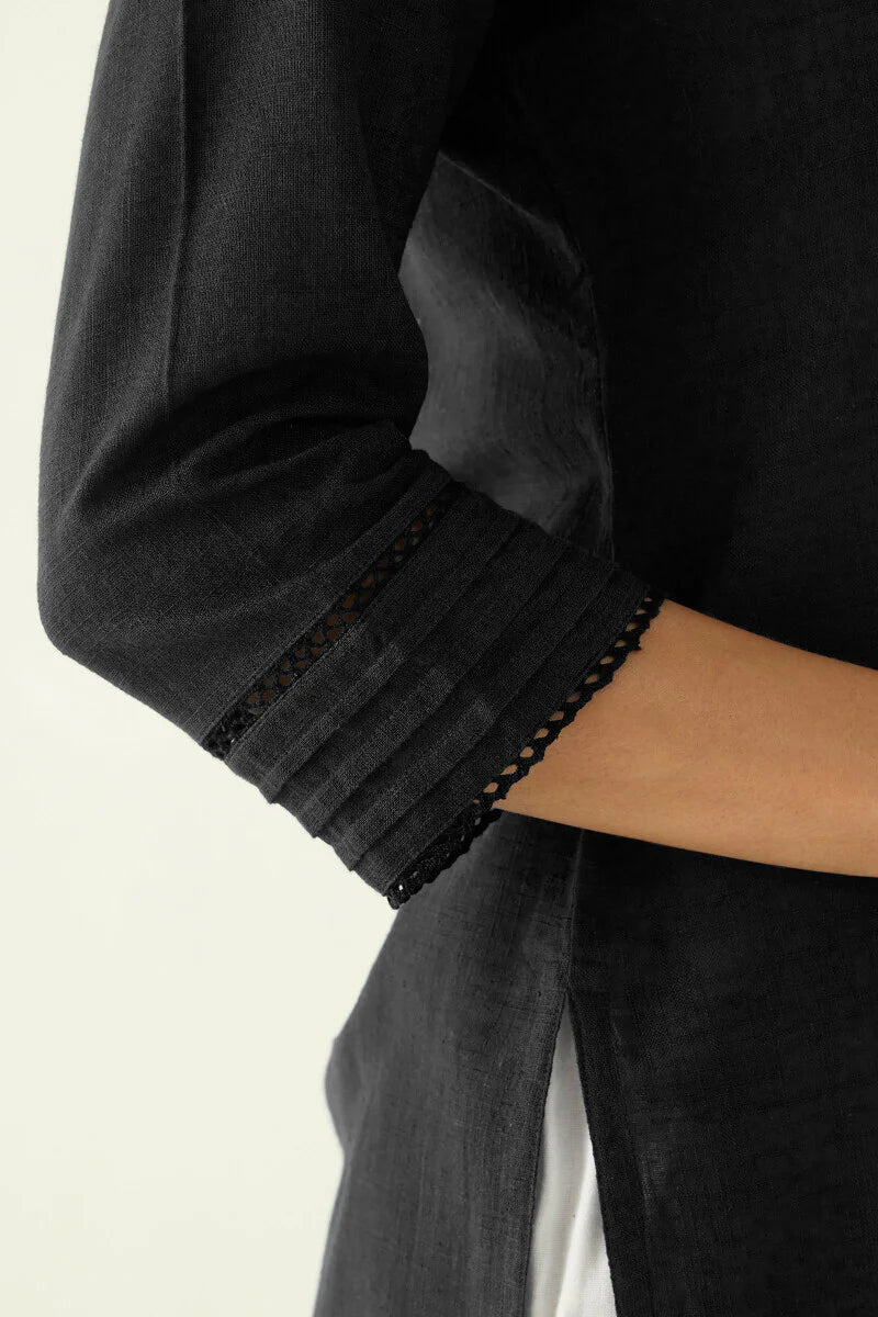 Surplus: Roza Seerat Black Top