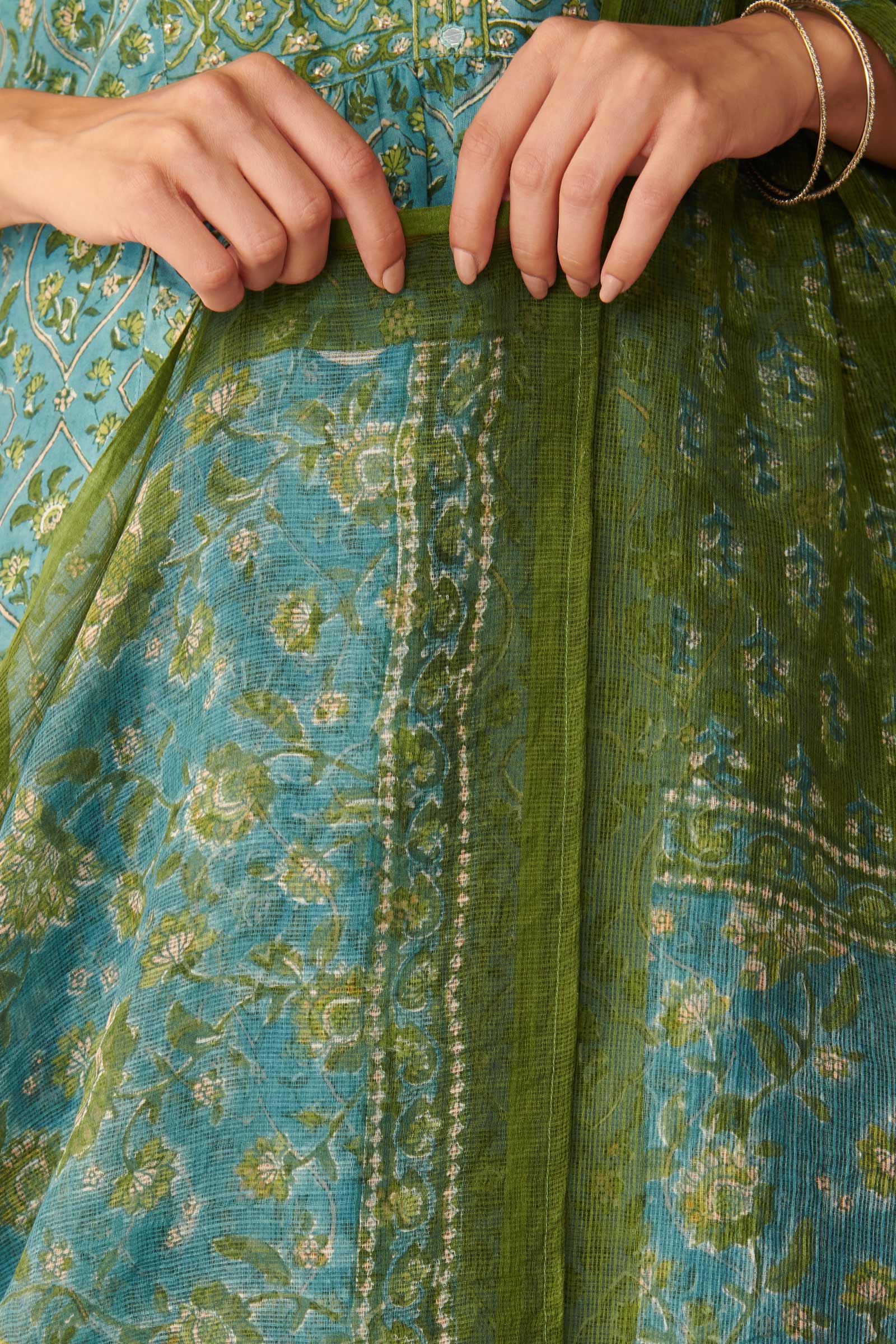 Gulbarg Riya Sanganeri Dupatta