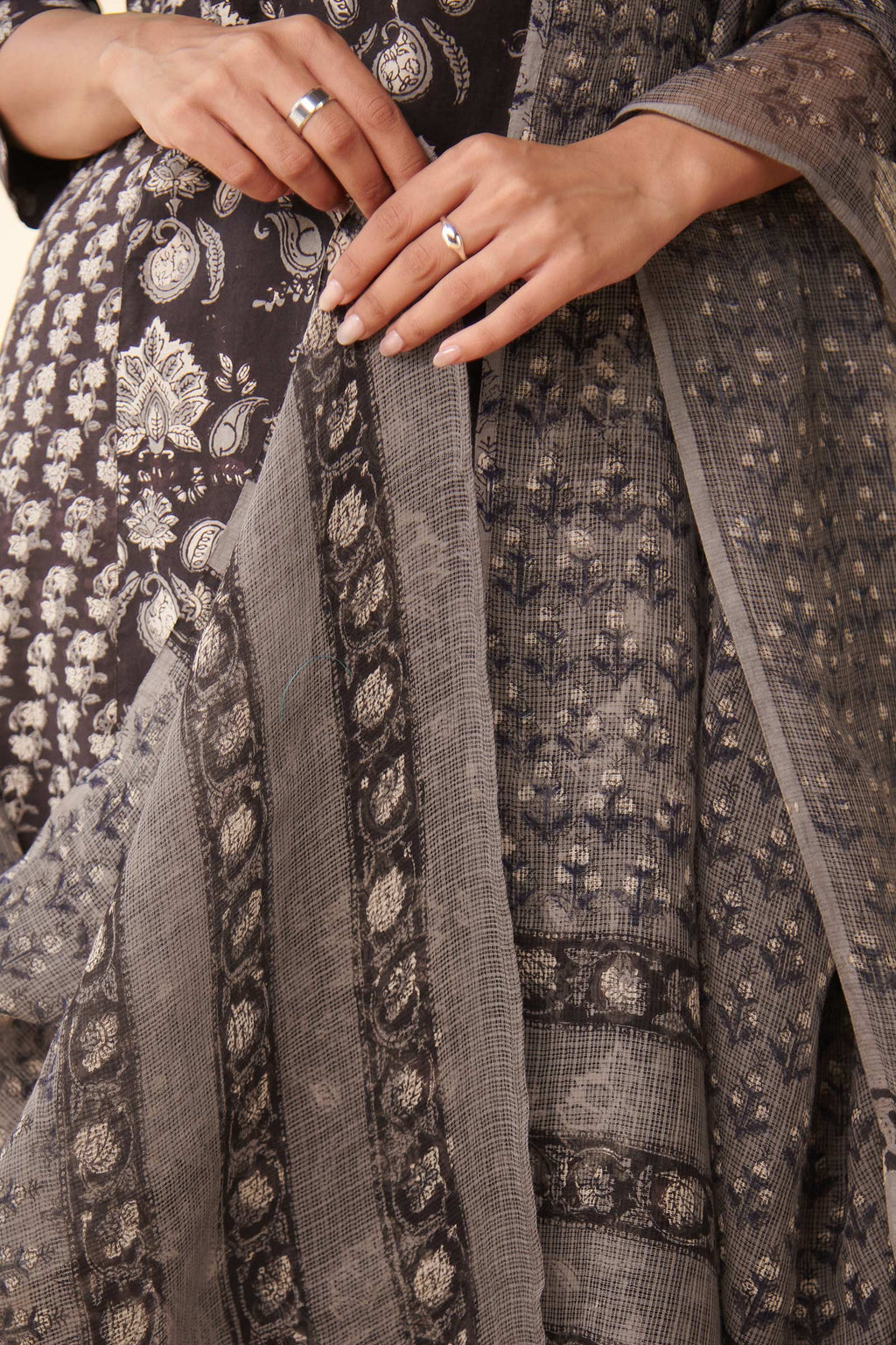 Sehra Farhat Bagru Dupatta