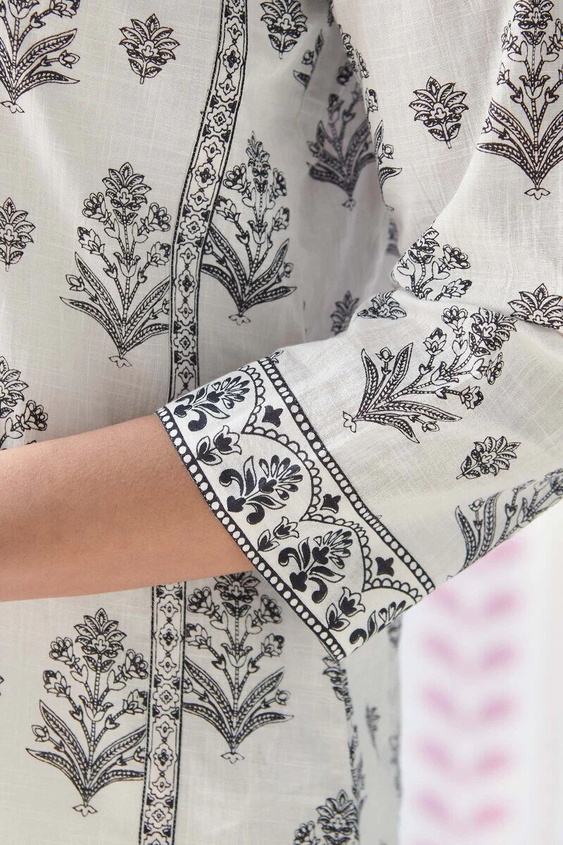 Surplus: Mumtaz Heer Sanganeri Kurta