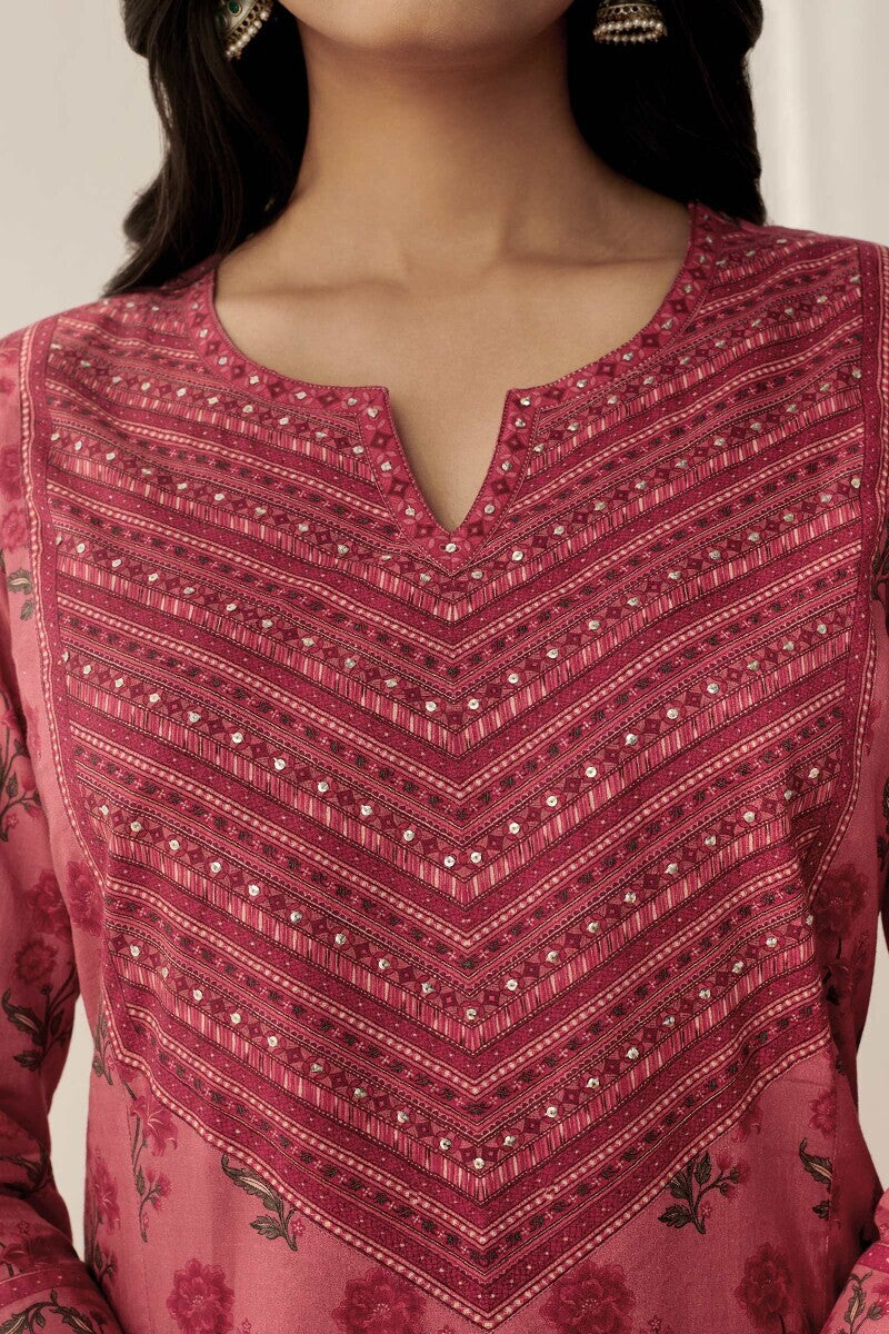 Mahnoor Fahima Kurta