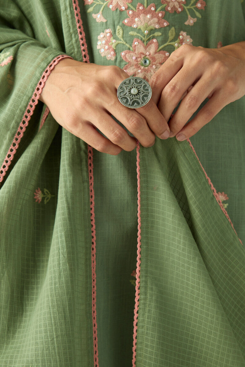 Mehraab Siya Dupatta