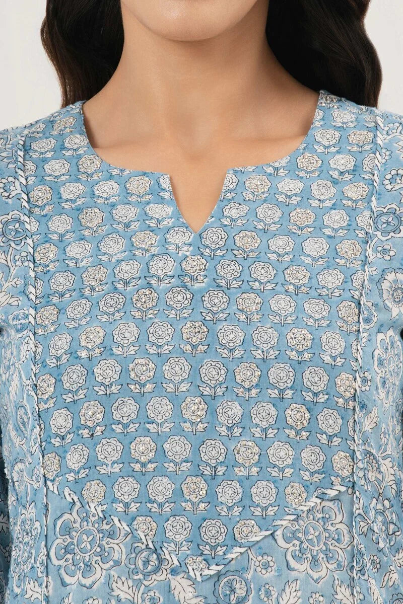 Surplus: Neelofar Gulbano Sanganeri Kurta