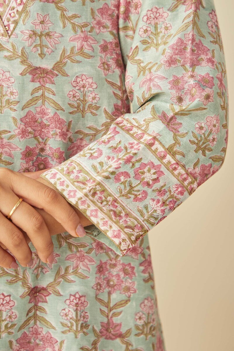 Mehrunissa Shazia Chanderi Kurta