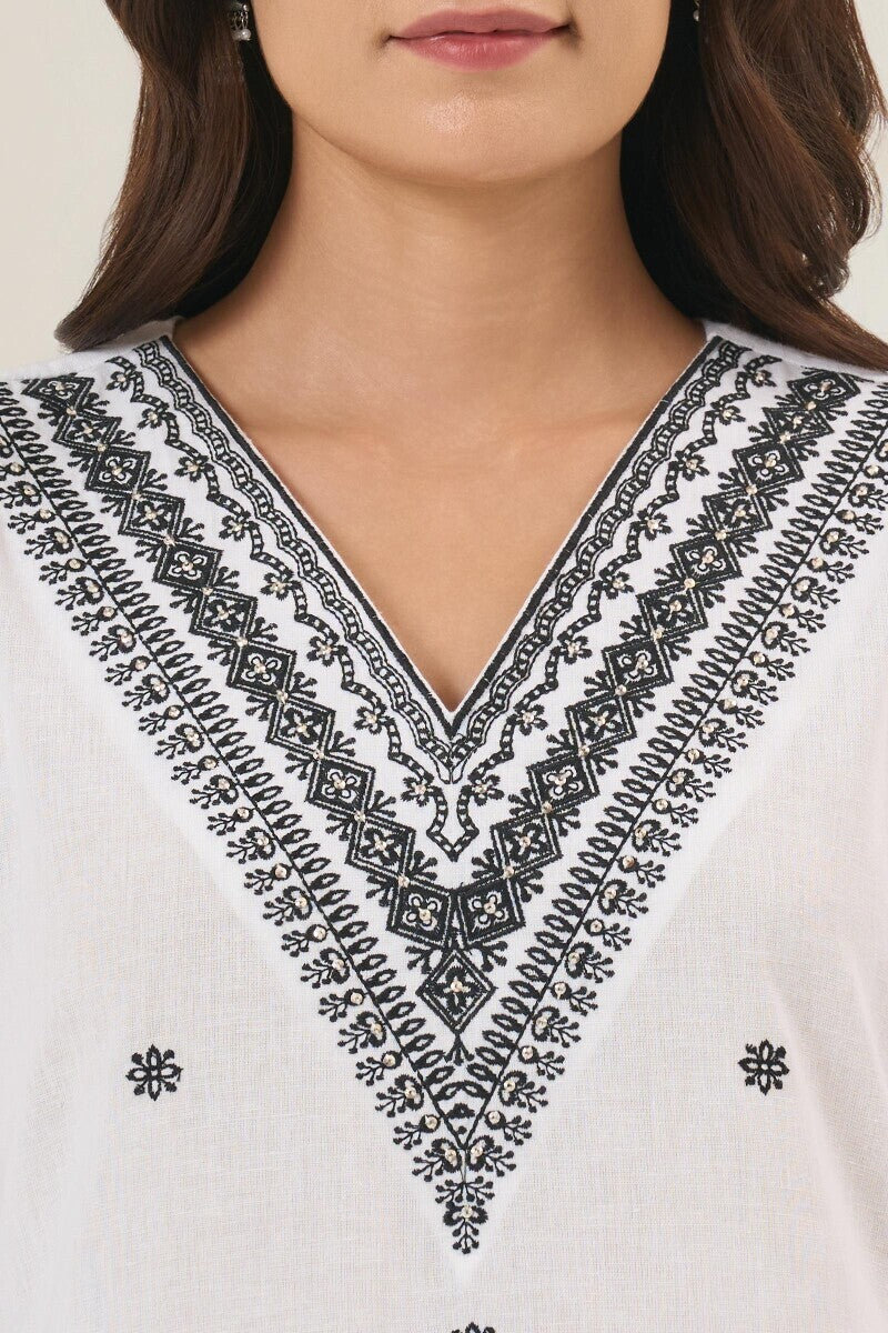 Mehraab Nazira Kurta